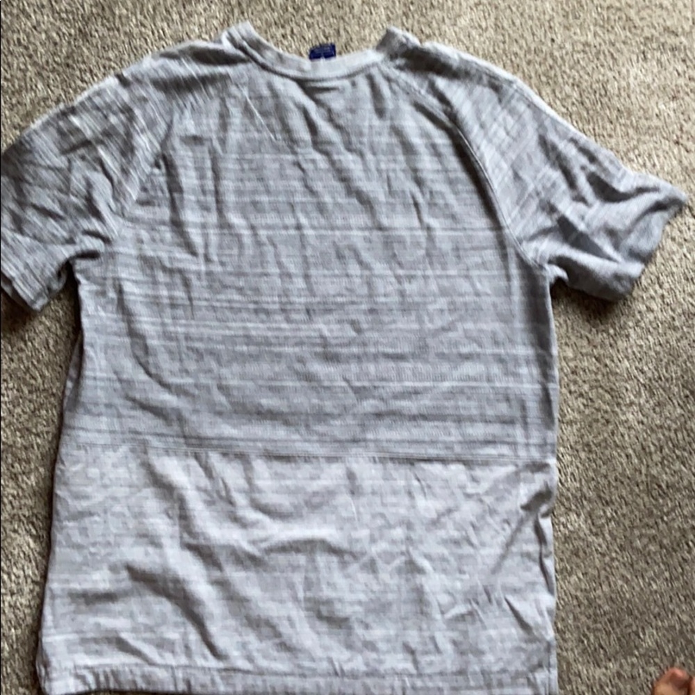 Men’s large all white nike shirt